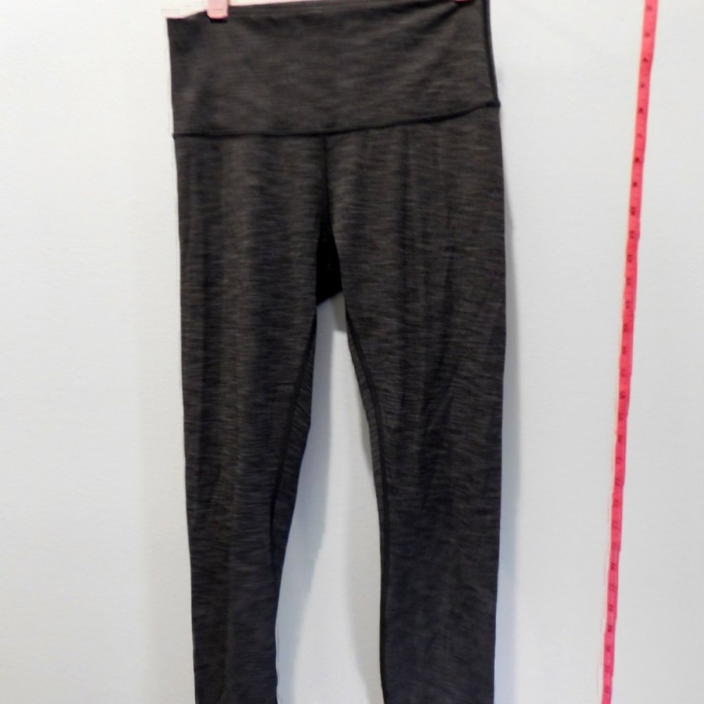 Lululemon Leggings in Heathered Gray Size Women's XS